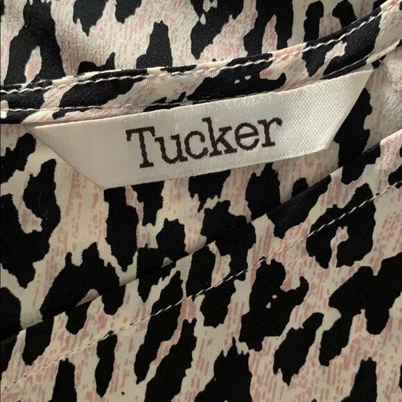 Tucker silk leopard print asymmetrical neck top - Picture 3 of 7